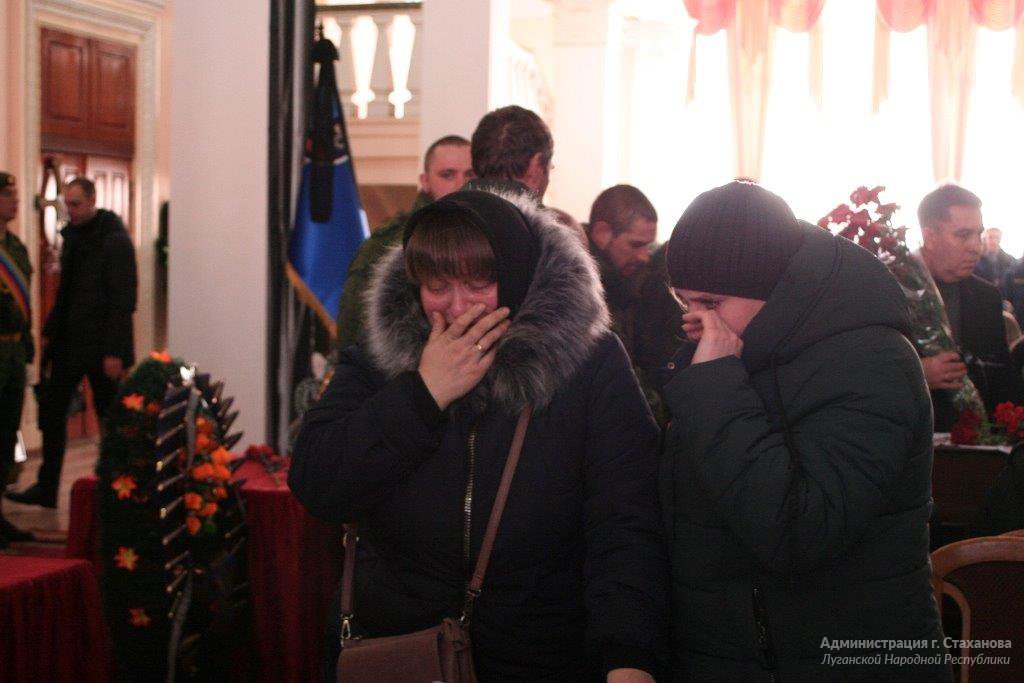 Погода макеевка лнр. Глава администрации города Кременная Луганской области. Стаханов Луганская область последние. Обстановка в Стаханове Луганской области сейчас.