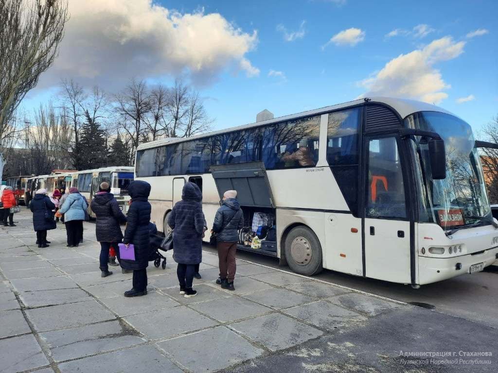 Погода в стаханове на 3 дня. Стаханов 2020. Население Стаханова 2022. Стаханов фото 2022. Стаханов город сейчас.